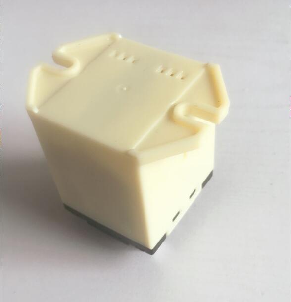 Relè intermedio NNC71A-2Z / JQ - Shelly Relay Module recensione e prezzo